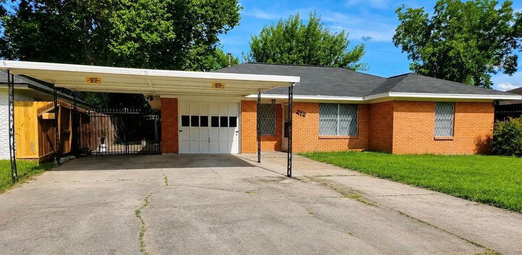 2123 Linden Creek Lane, Houston
