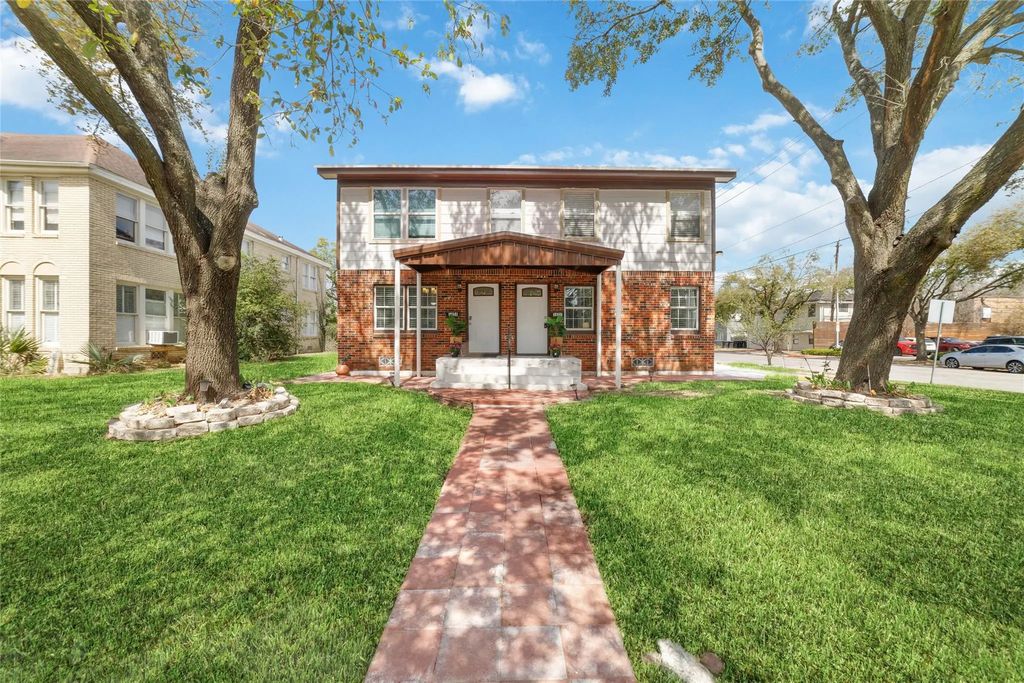1604 W Alabama St, Houston