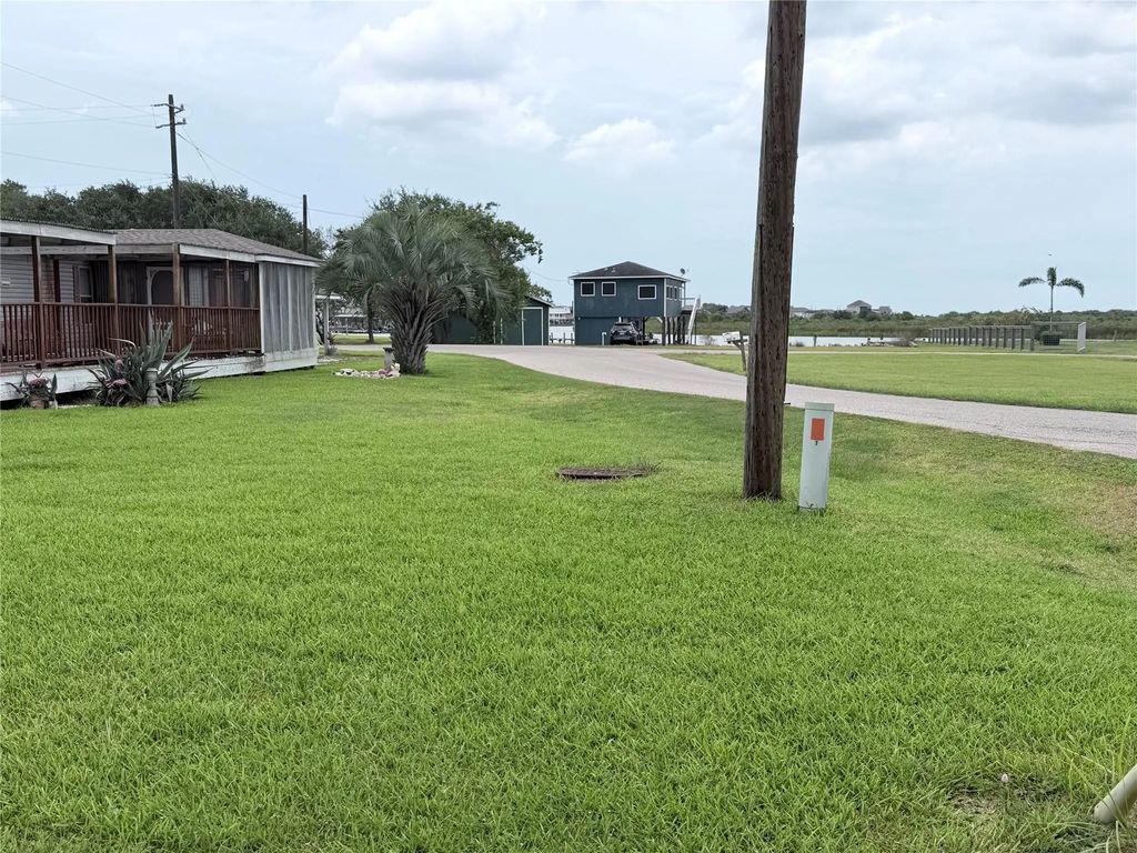 County Road 459h Morrow Street, Freeport