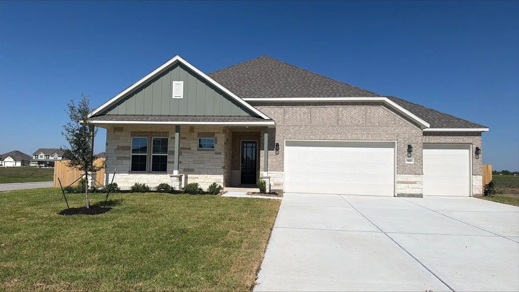11903 Old Fashion Circle, Mont Belvieu