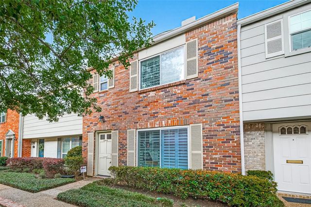 12705 Huntingwick Drive 165, Houston