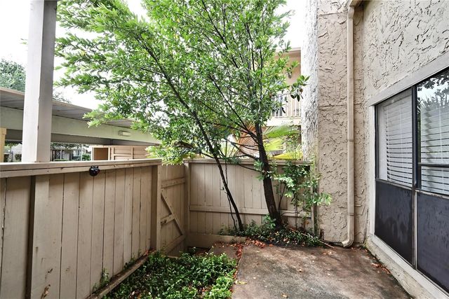 9407 Pagewood Lane, Houston