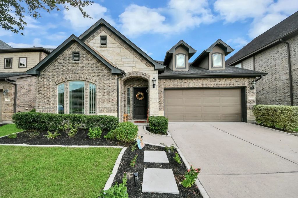 2939 Dawn Haven Lane, Pearland