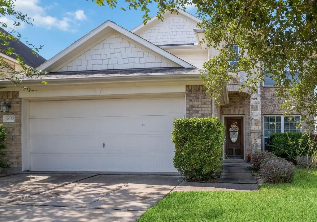 9022 Creeks Gate Court, Richmond
