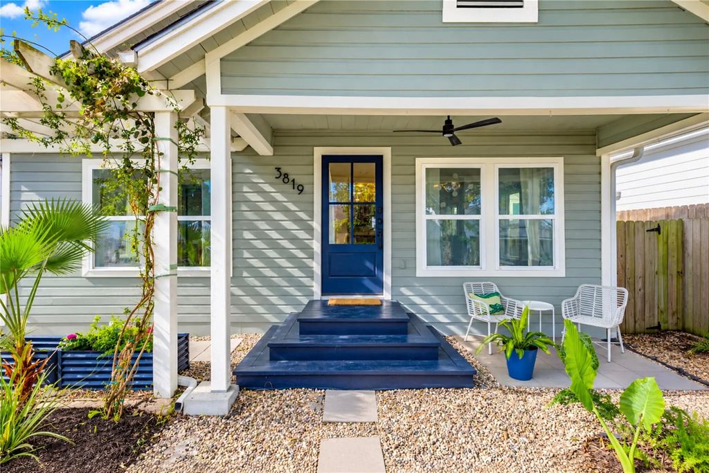 3819 Baden Street, Houston