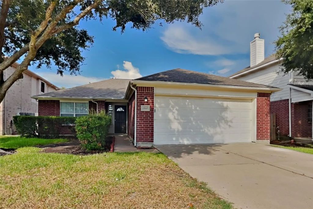 19110 Hayden Wood Drive, Tomball