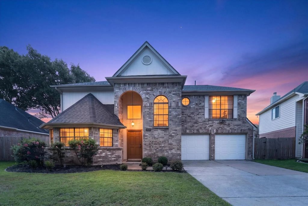 4614 Sunshine Drive, Sugar Land