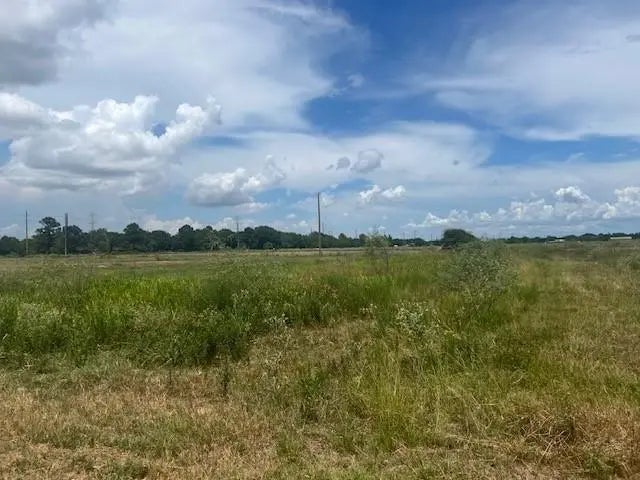 11403 Guy-long Point Road, Guy