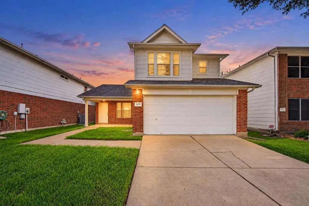 13430 Eldridge Villa Street, Sugar Land