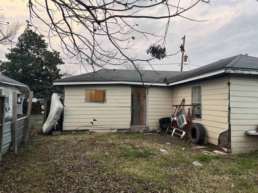 8016 Munn Street, Houston