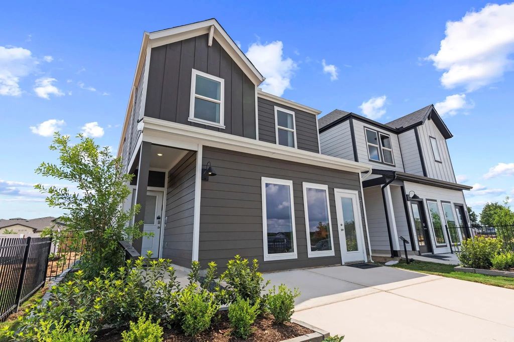 3518 Catbird Lane, Katy