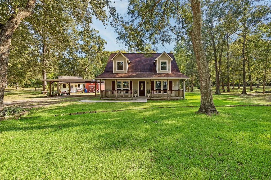 641 County Road 404, Dayton