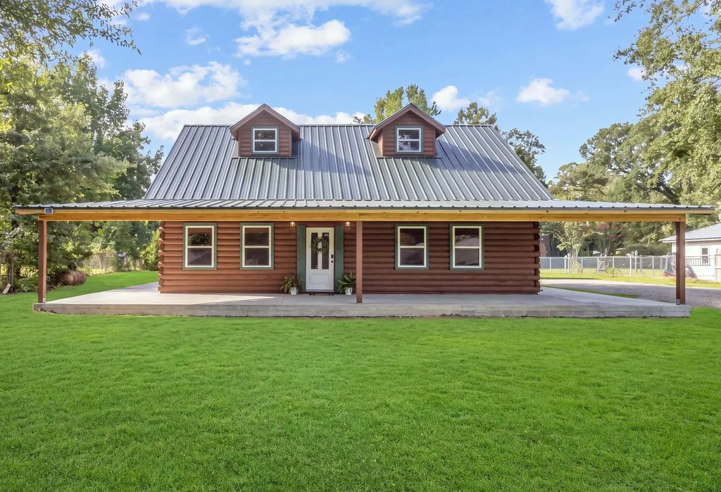 8682 Cedar Drive, Lumberton