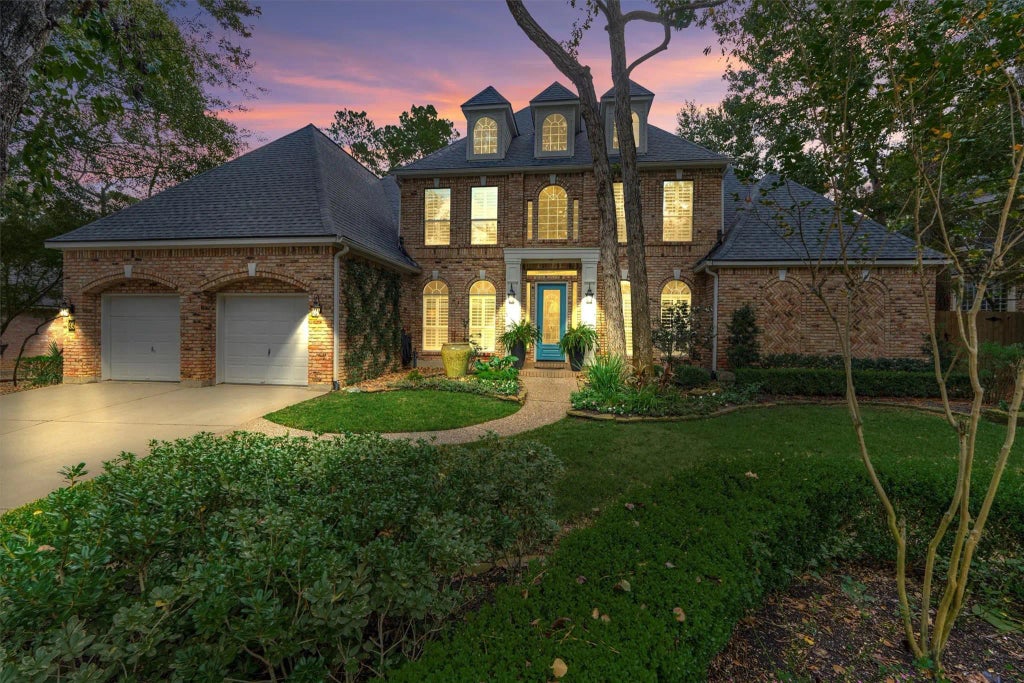 95 Wind Ridge Circle, The Woodlands