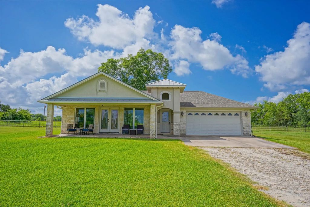 4662 Thane Road, Navasota
