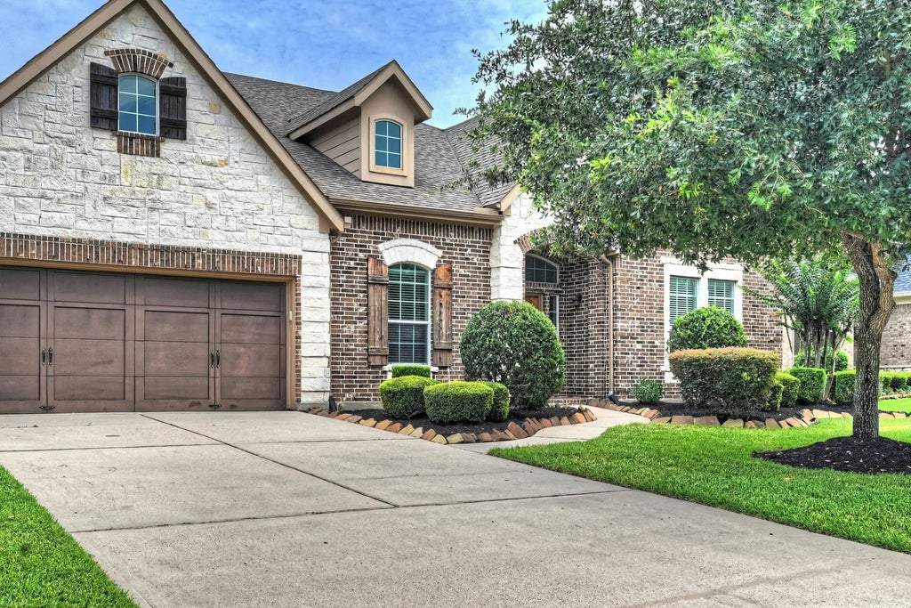 7810 Oak Moss Drive, Spring