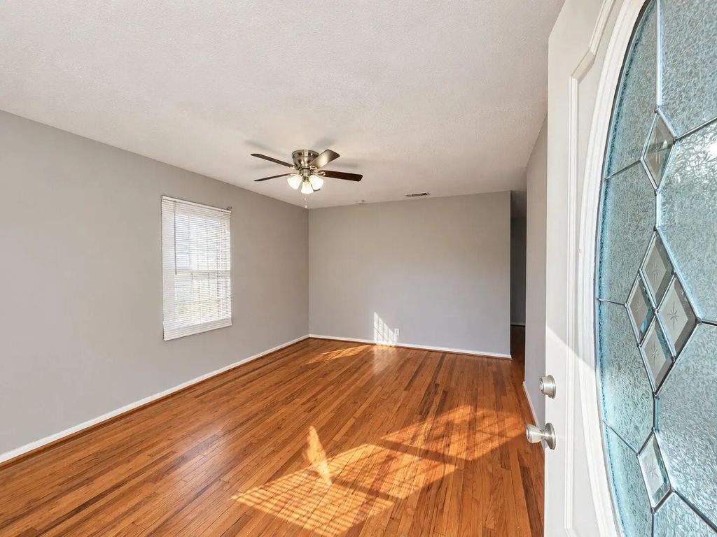 7937 Oak Knoll Lane, Houston