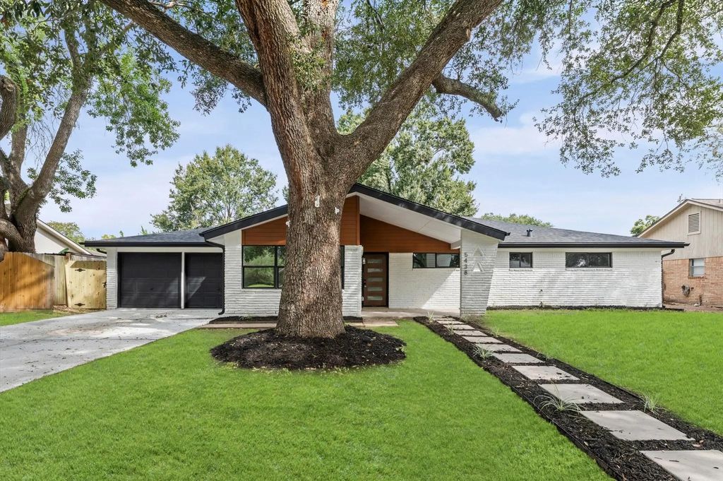 5438 Wigton Drive, Houston