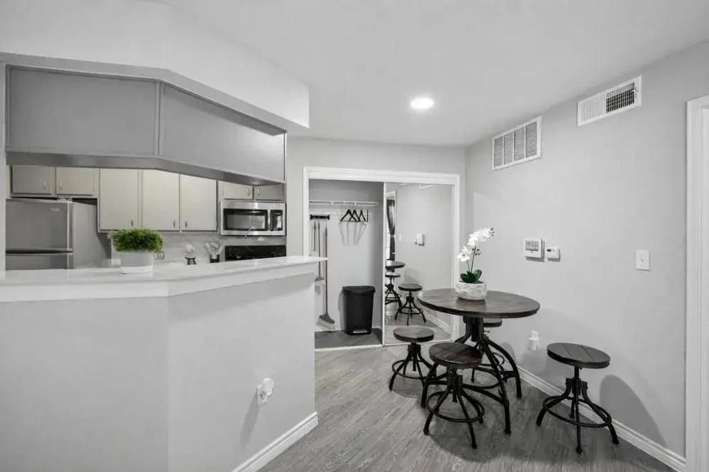 20000 Saums Road 04206, Katy
