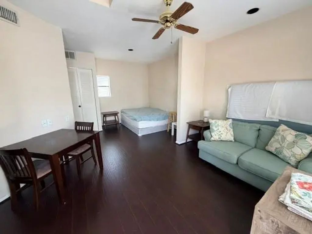 7901 Cambridge Street 123, Houston