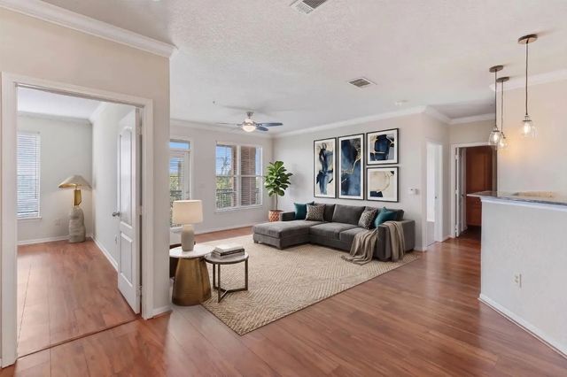 1711 Old Spanish Trail 207, Houston