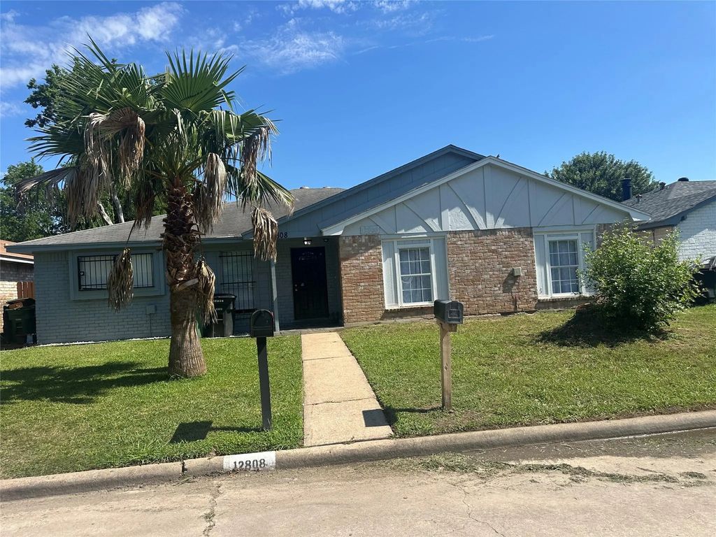 12808 Dairy Brook Drive, Houston
