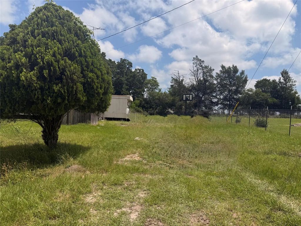 1940 Smoky Road, Brenham