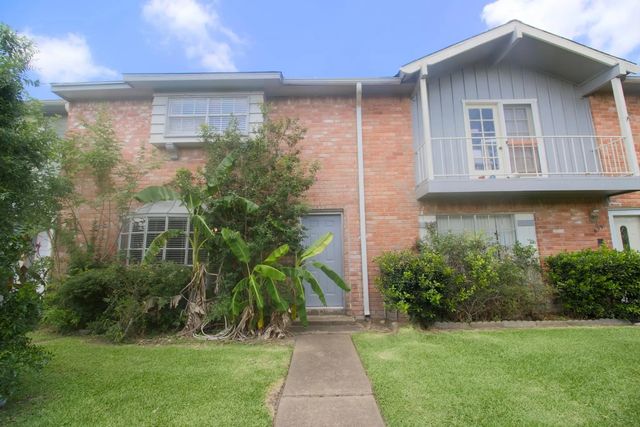 6393 S Briar Bayou Drive, Houston