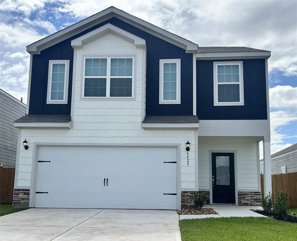 6428 Winter Elm Street, Houston