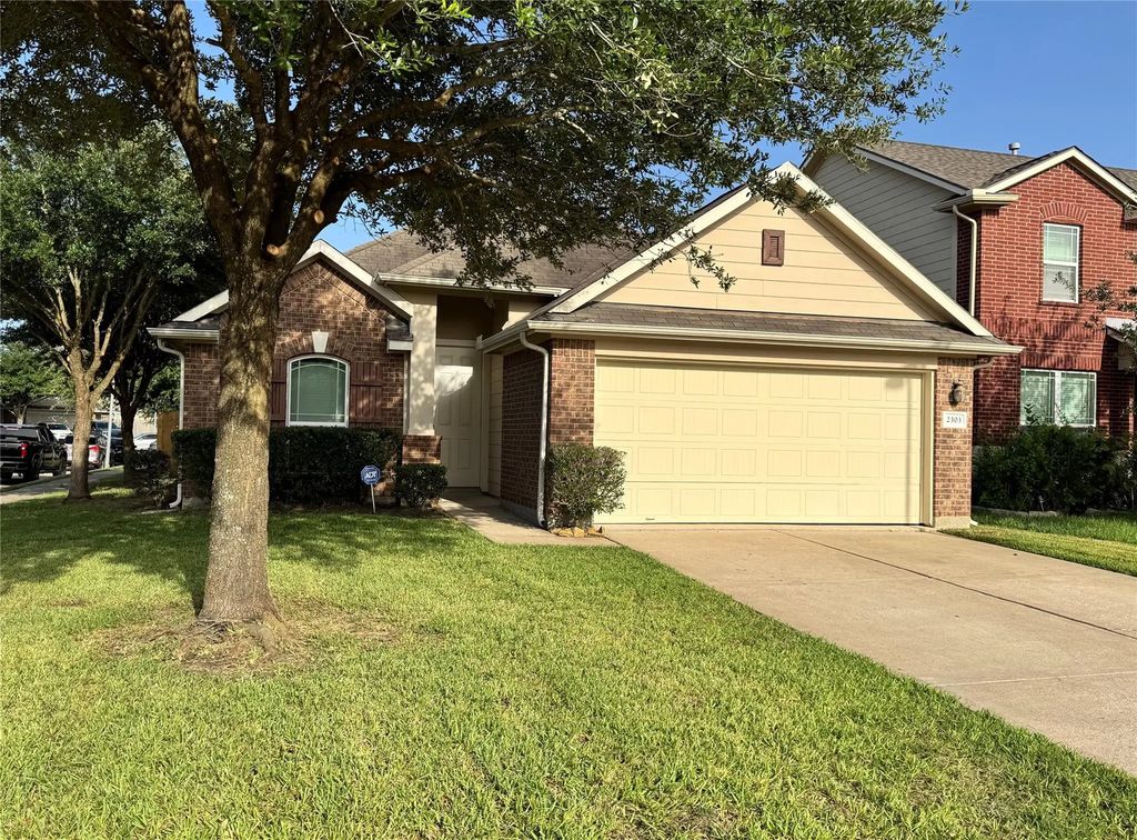 2303 Corry Crest Circle, Katy
