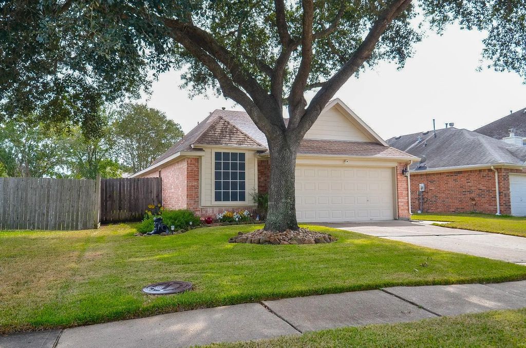 5226 Mountain Forest Drive, Katy