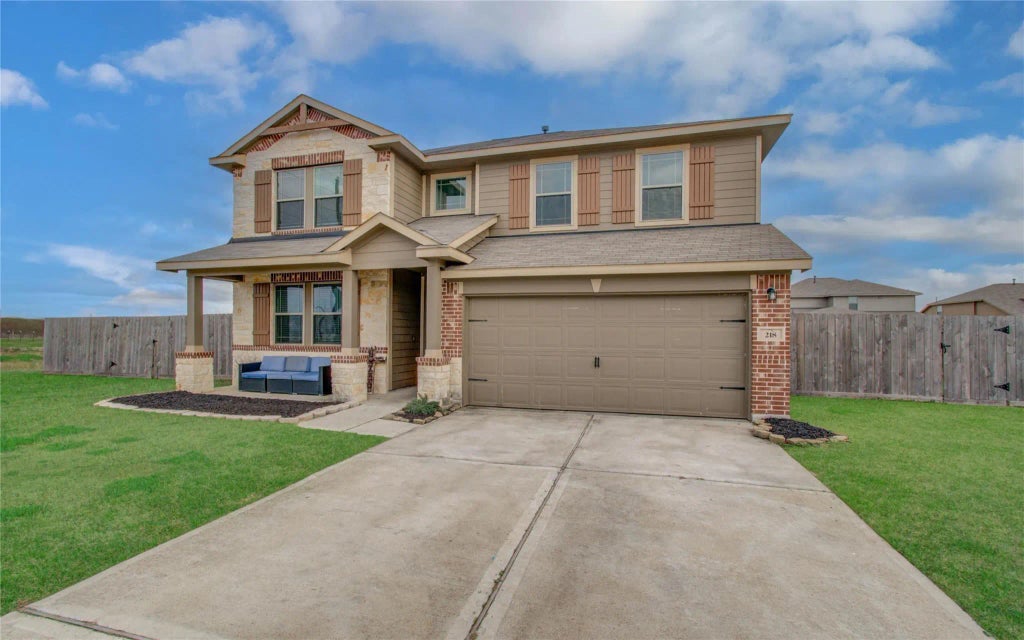 218 White Wing Lane, Sealy