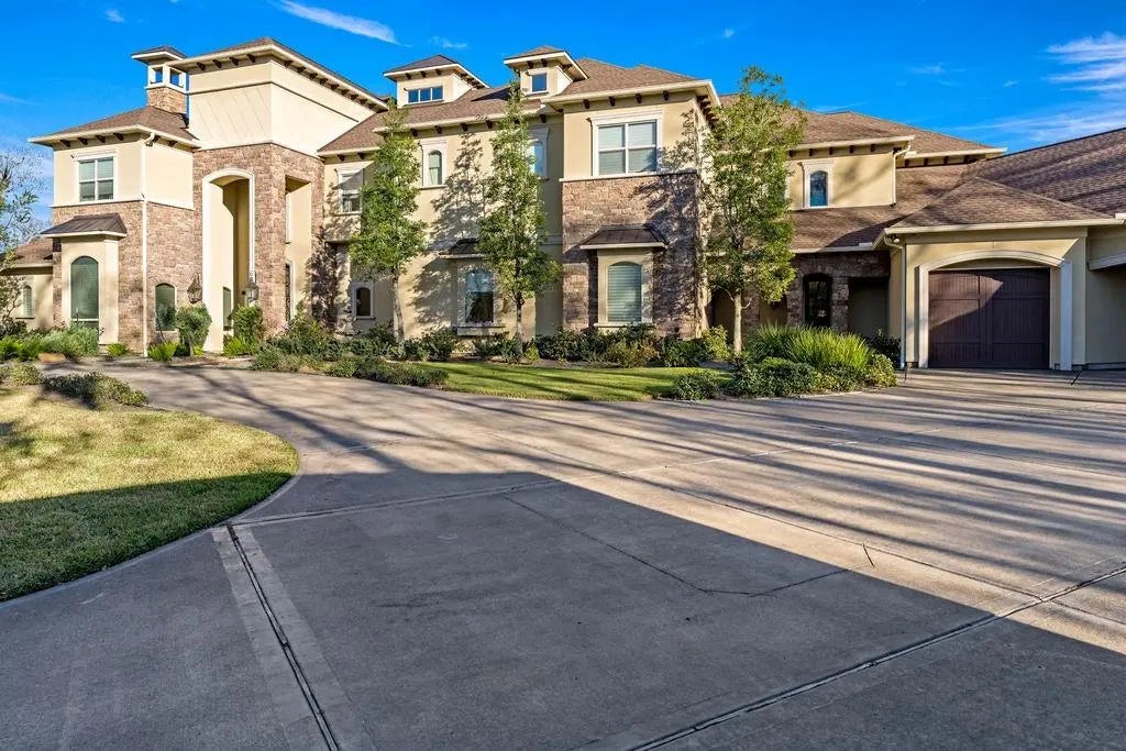 6 Tall Trail Court, Missouri City