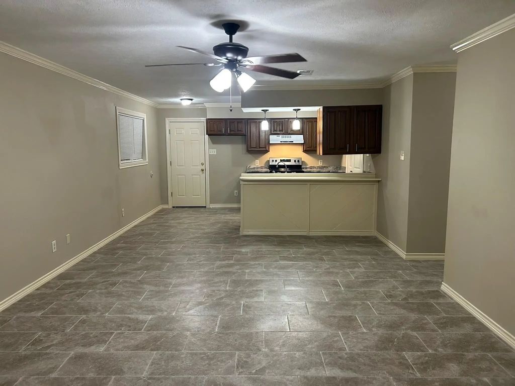 3011 Orange Street 3a, Waller