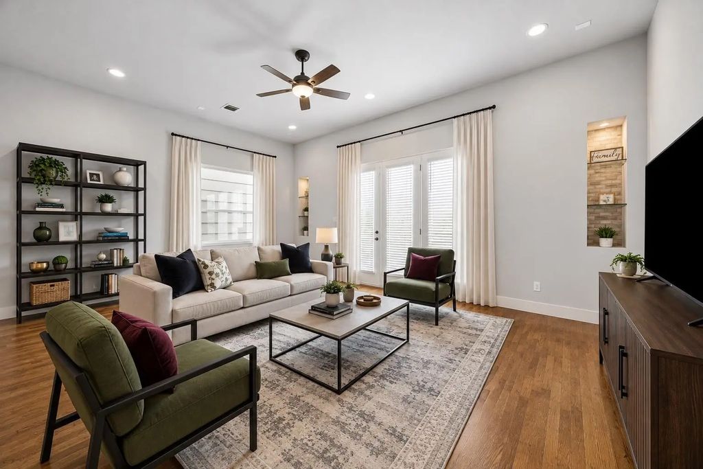 864 Wakefield Drive E, Houston