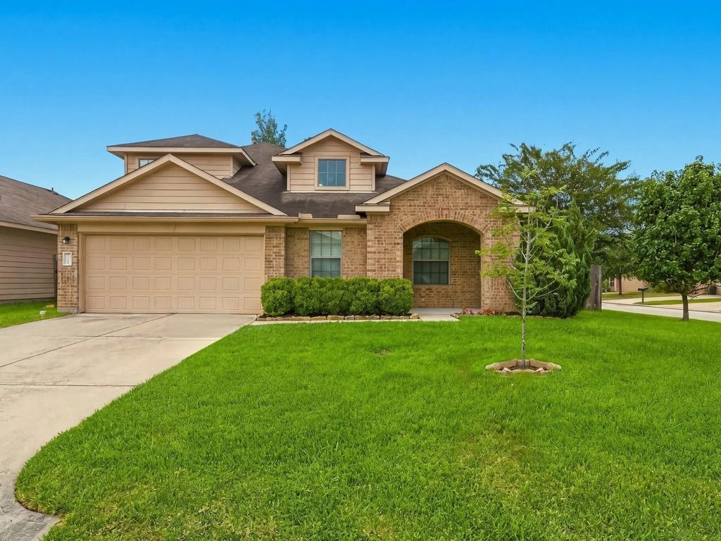23202 Comarca Drive, Magnolia