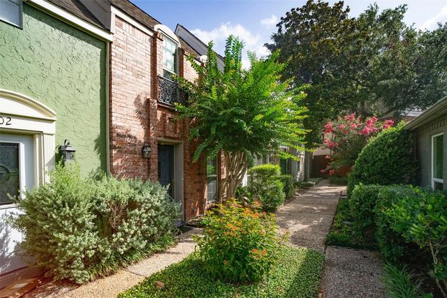 11525 Burdine Street 403, Houston