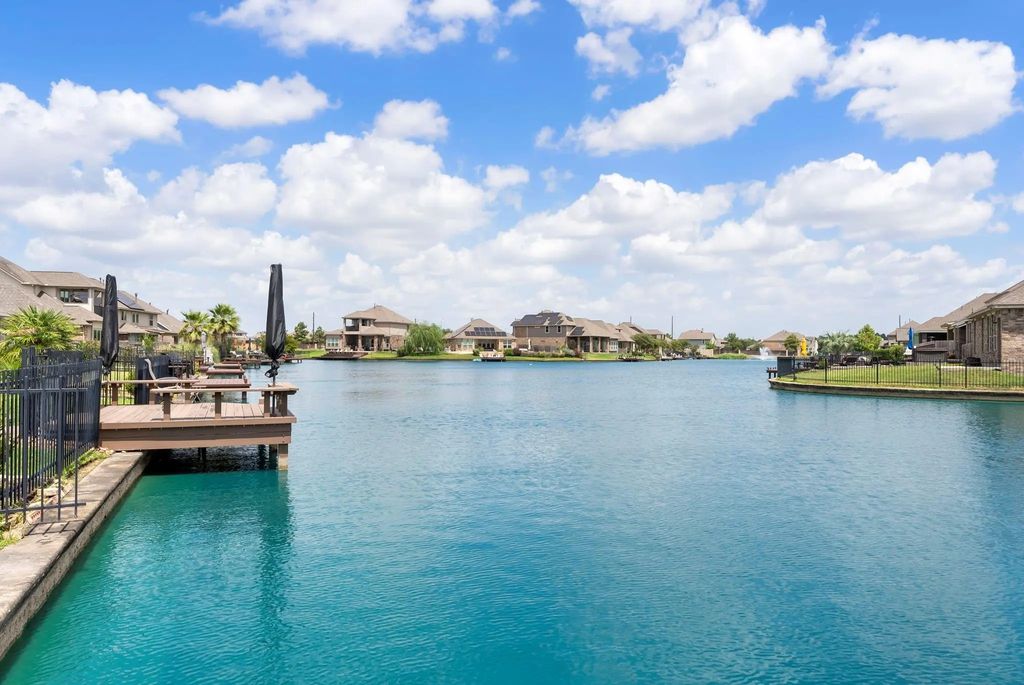 3635 Lake Bend Shore Drive, Spring