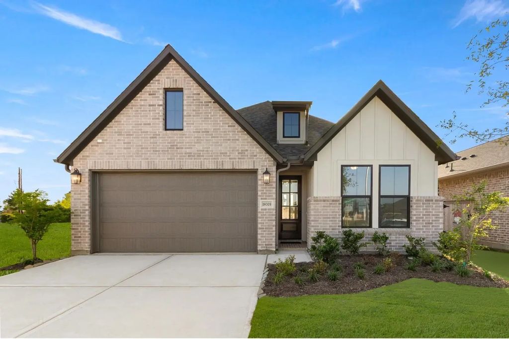 18703 Buttercup Farms Lane, Hockley