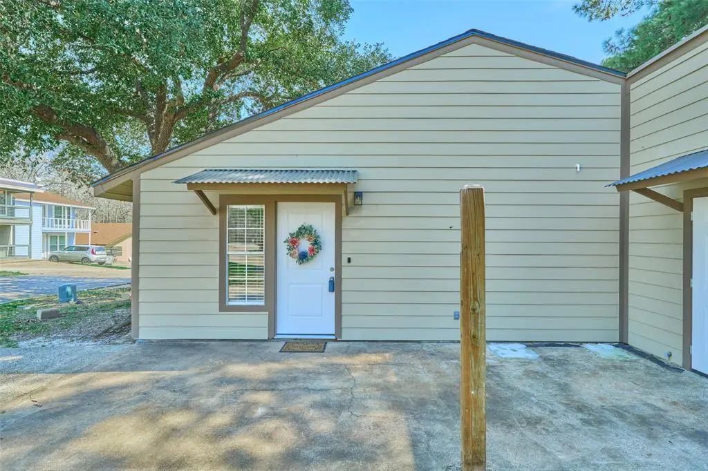 20 Harbour Row Drive, Coldspring