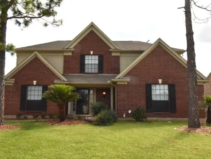 9007 Woodleigh Drive, Houston