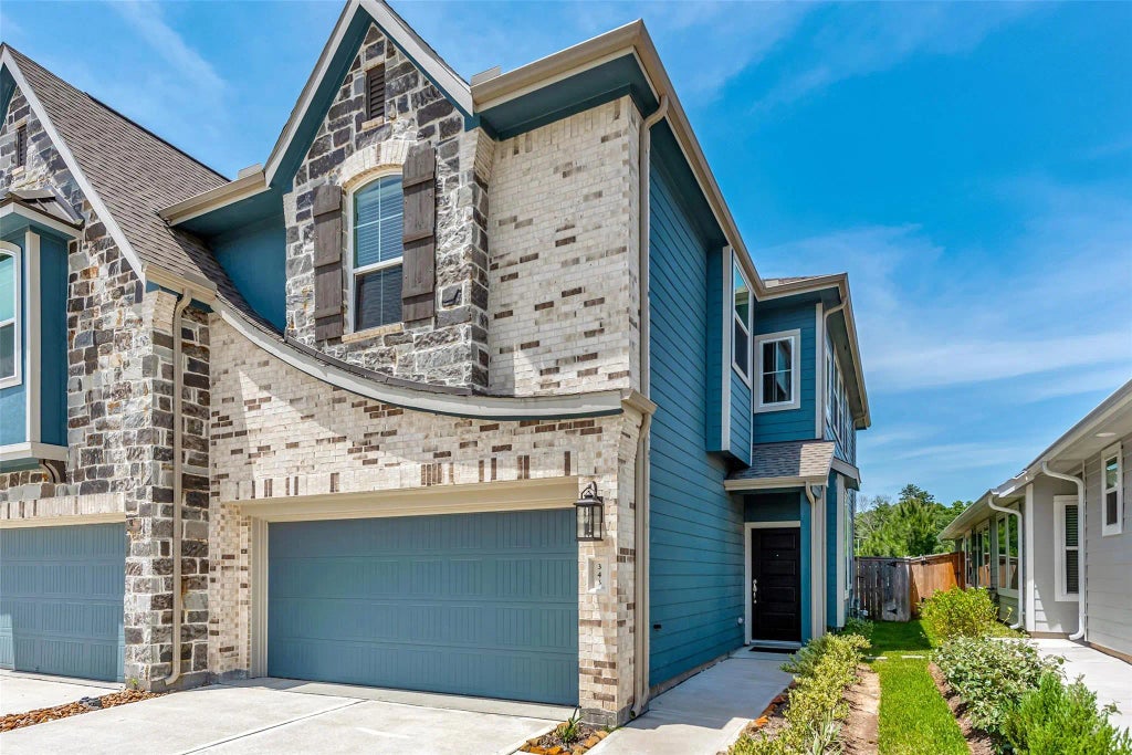 343 E Coralburst Loop, Montgomery