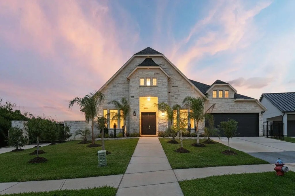 508 Amalfi Drive, Kemah