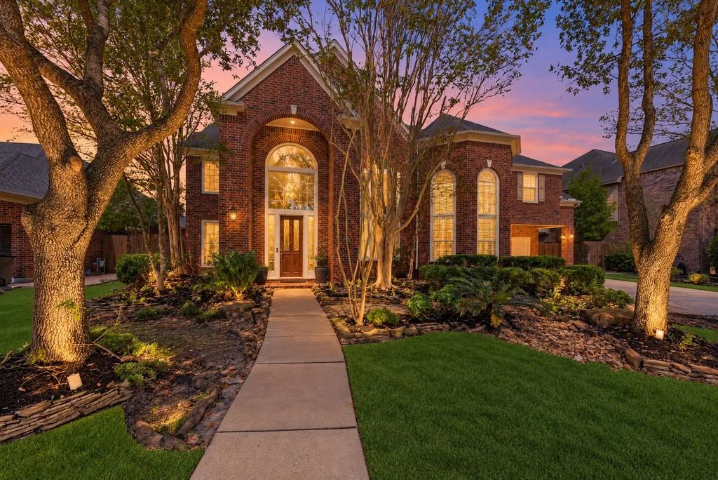 12103 Cypress Creek Lakes Drive, Cypress