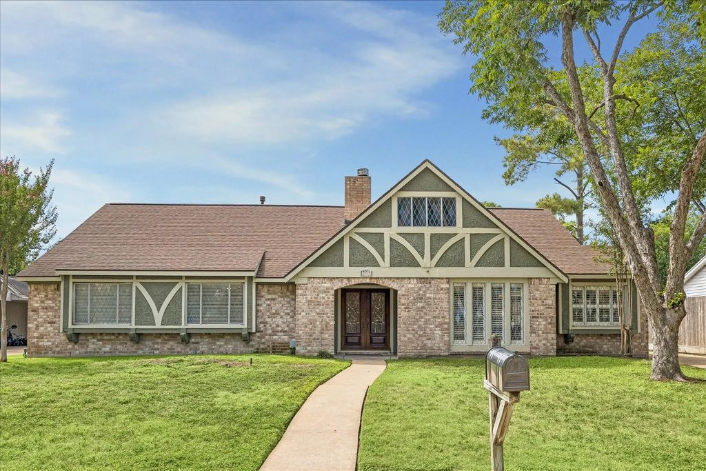 2719 Durban Drive, Houston