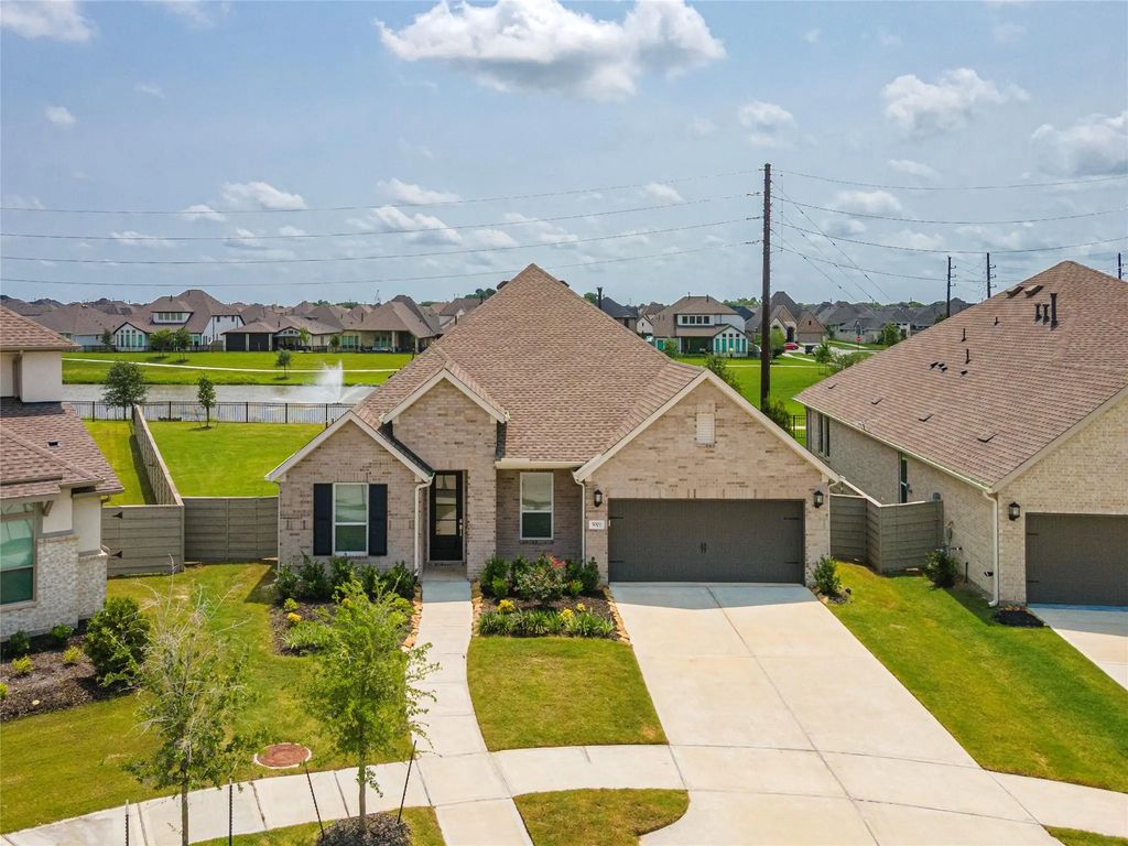 5003 Park Willow Drive, Manvel