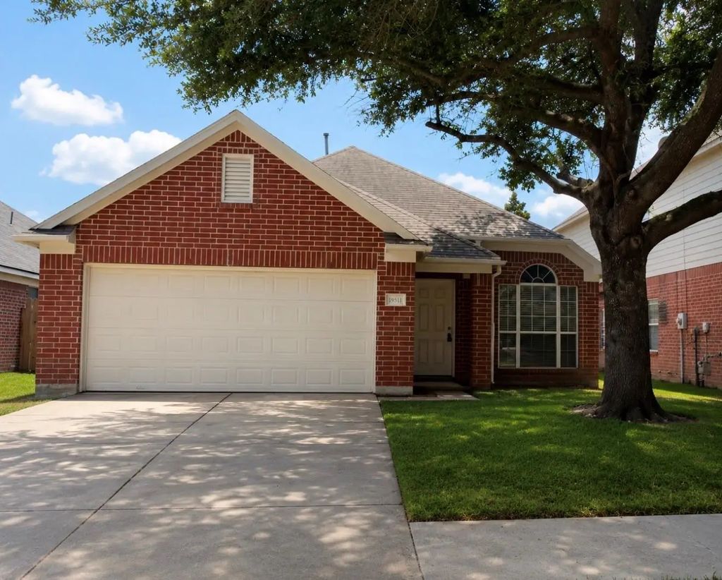 19511 Dawn Canyon Road, Houston