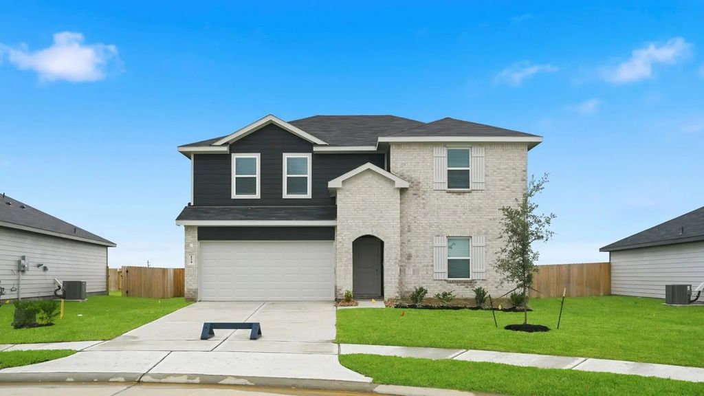 124 Rustic Creek Court, Dayton