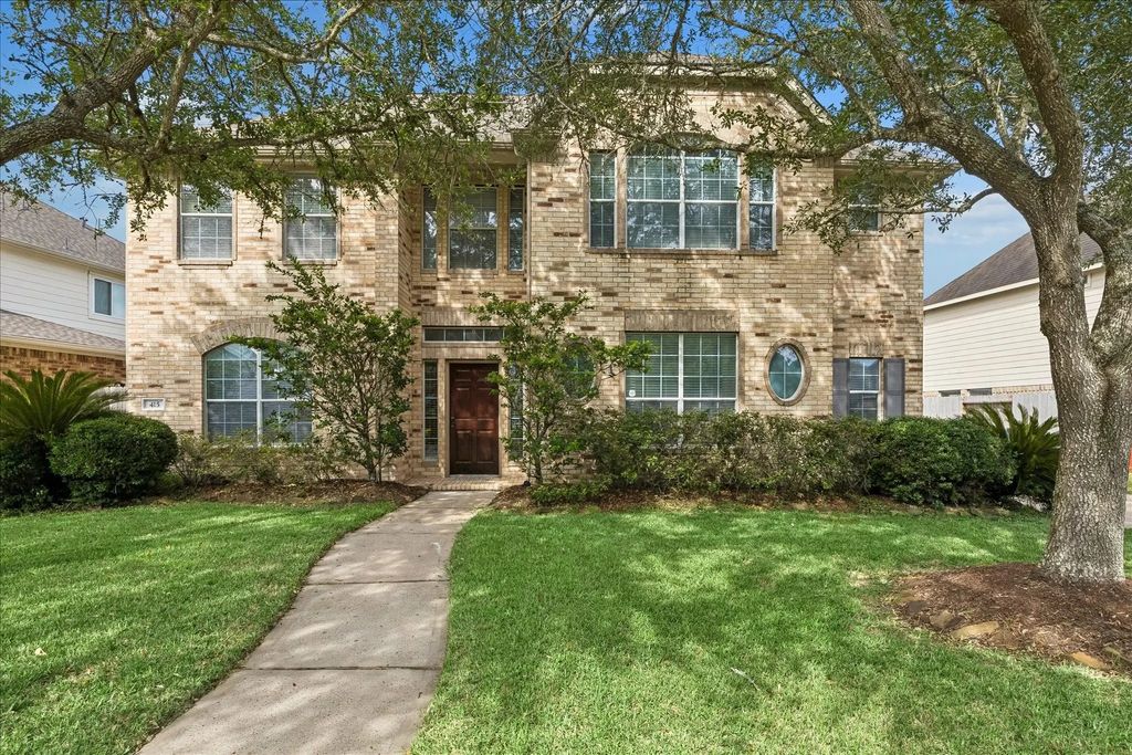 415 Willow Pointe Drive, League City