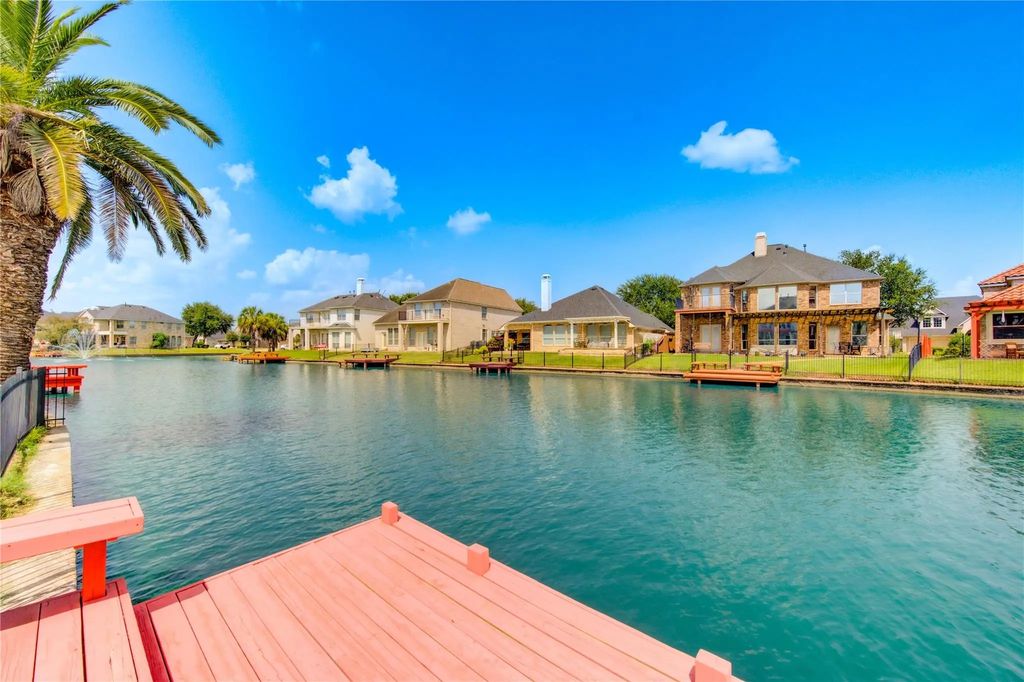 14311 Tasmania Court, Sugar Land